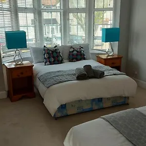 https://i-dwell-sidcup-house.brighton-hotels-england.com
